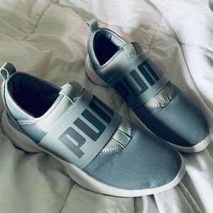 brand new Puma shoes